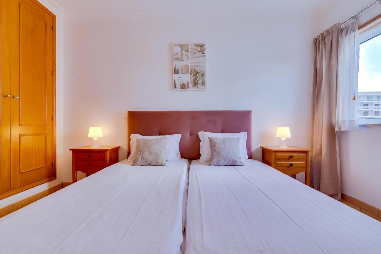 Al - Colina Beach Holidays Quarteira Ngoại thất bức ảnh