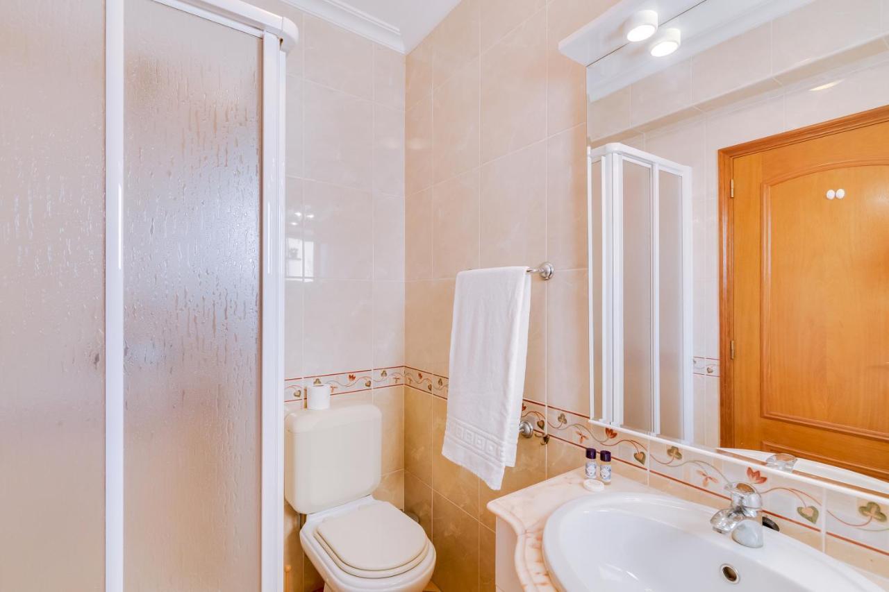 Al - Colina Beach Holidays Quarteira Ngoại thất bức ảnh